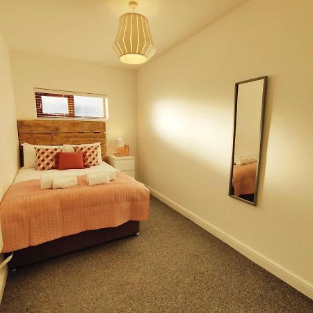 2 Ensuites, Garden, Smart Tv'S In All Rooms! Swansea Eksteriør billede